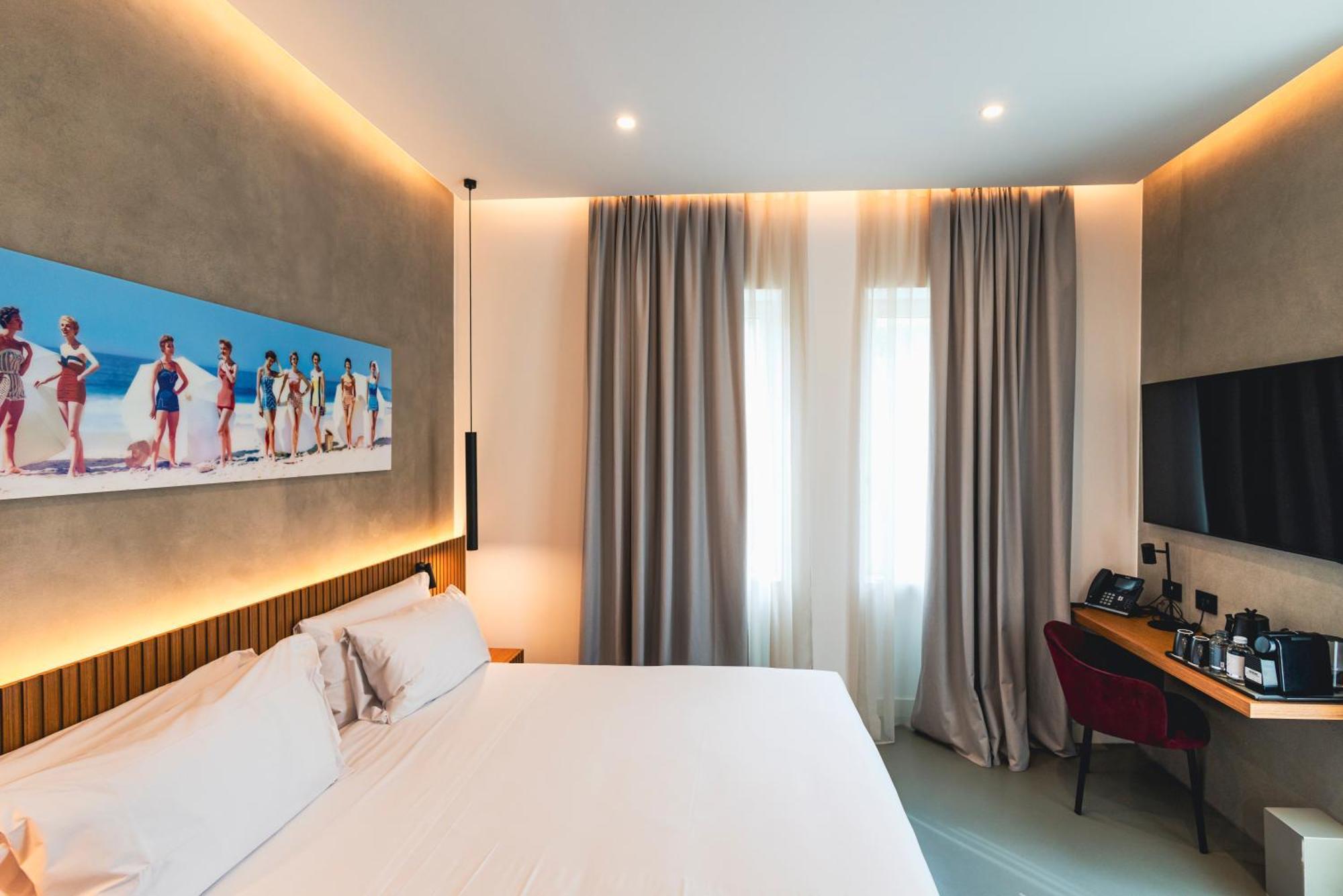 J Maluni City Hotel Rome Exterior photo
